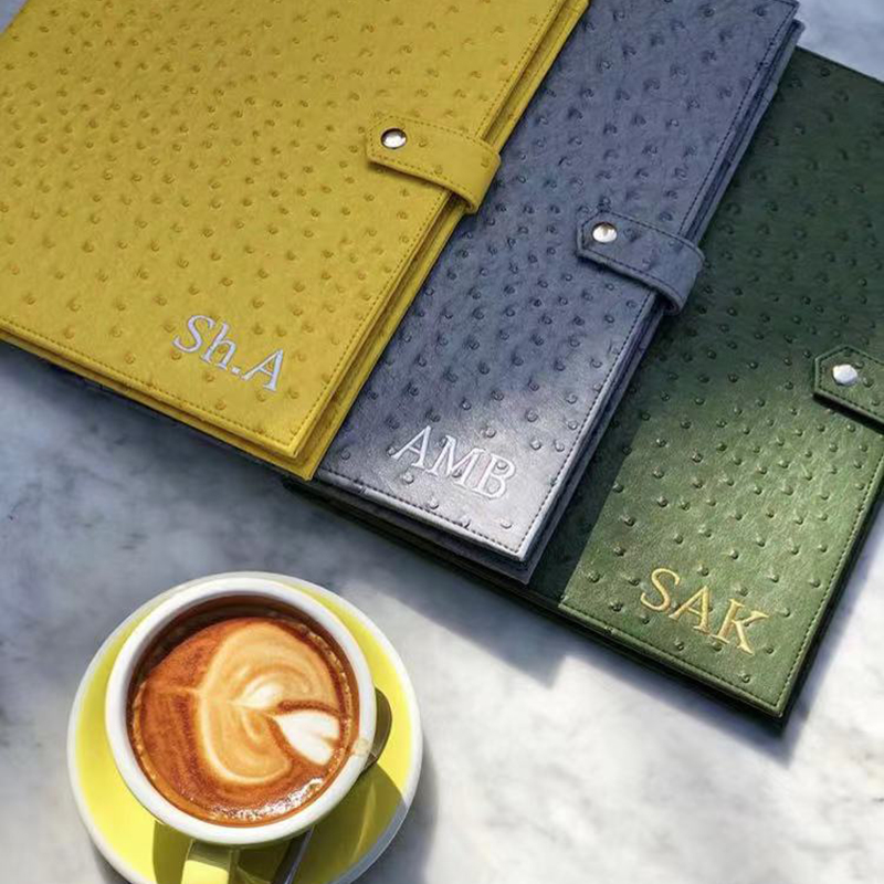 Dubai New Ostrich Snake Patter - Phone Cases Dubai 评论和价格